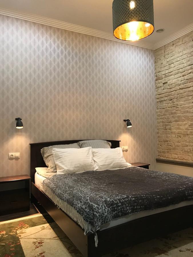Apartment Lviv Ngoại thất bức ảnh