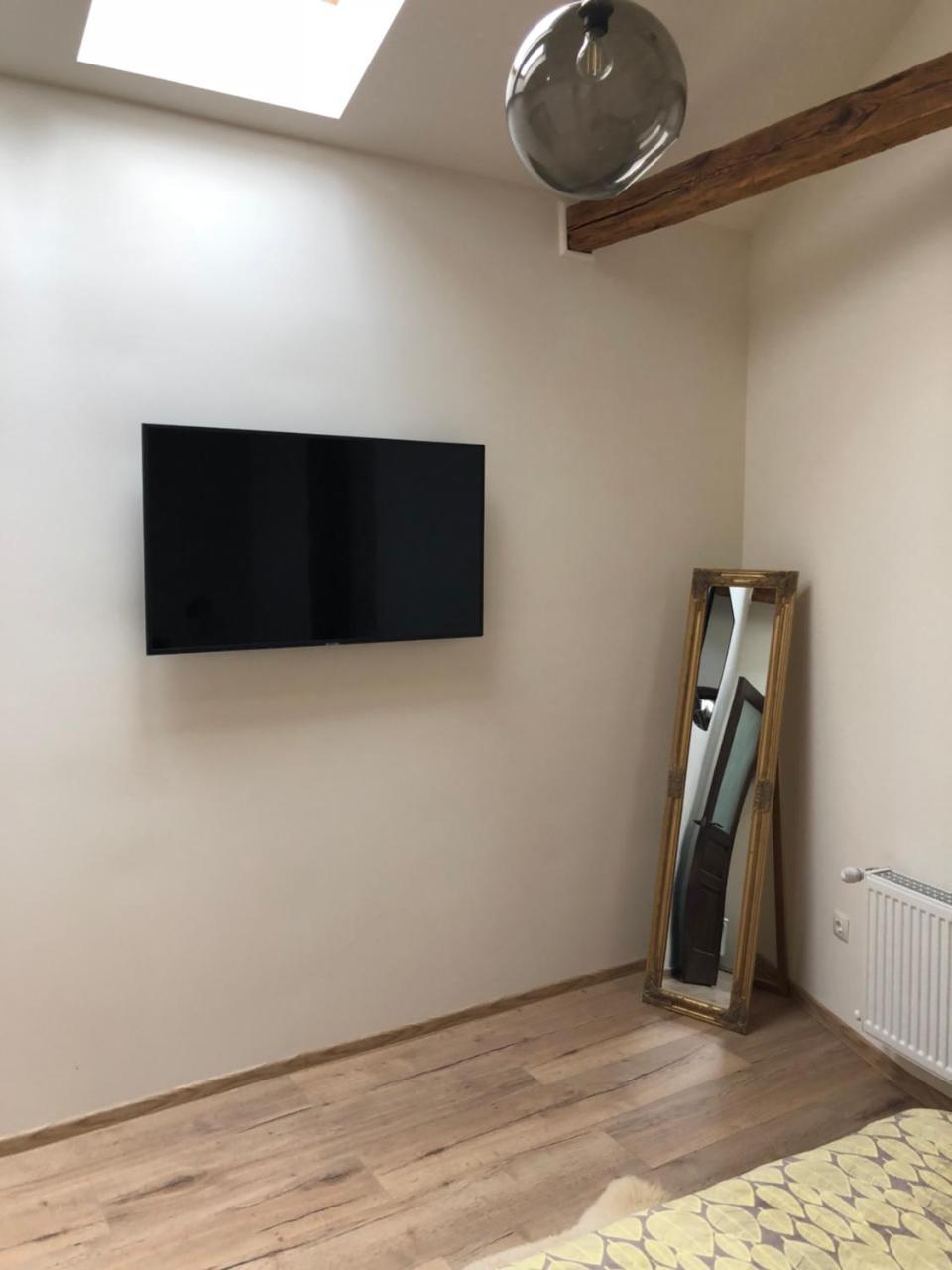 Apartment Lviv Ngoại thất bức ảnh